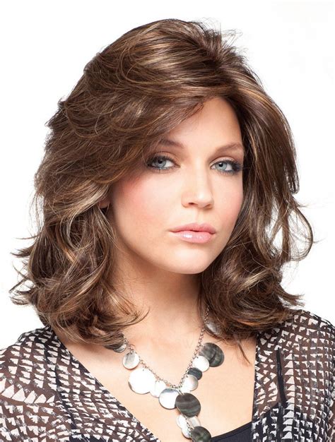 brown shoulder length wig